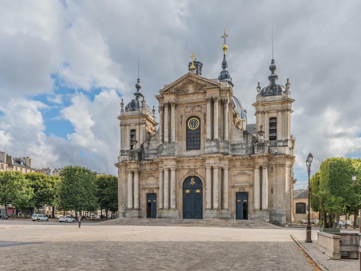 Appartement Satory Versailles Exteriör bild